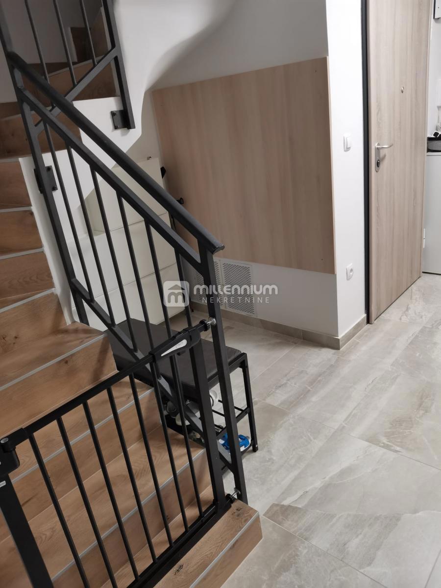 Appartamento Marinići, Viškovo, 162,28m2