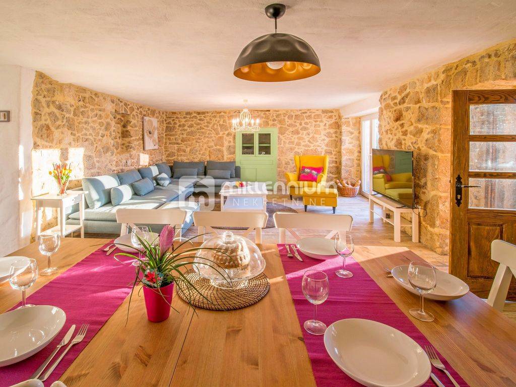 Casa Garica, Vrbnik, 160m2