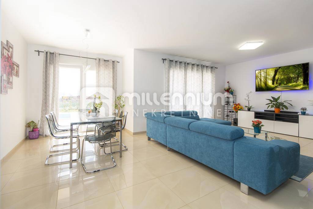 Terreno Labin, 200m2