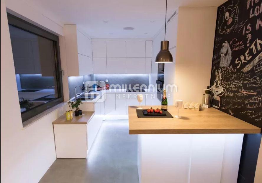 Appartamento Centar, Rijeka, 66,61m2