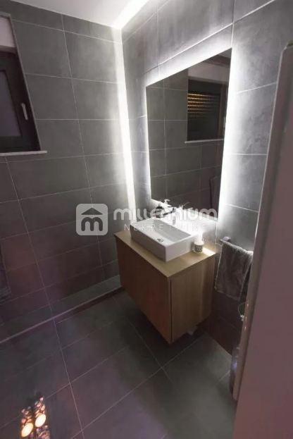Appartamento Centar, Rijeka, 66,61m2