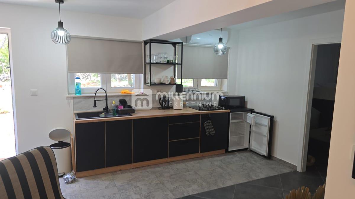 Casa Malinska, Malinska-Dubašnica, 343,71m2