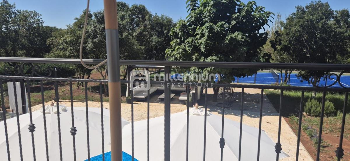 Casa Malinska, Malinska-Dubašnica, 343,71m2