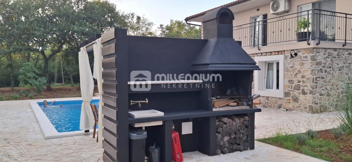 Casa Malinska, Malinska-Dubašnica, 343,71m2