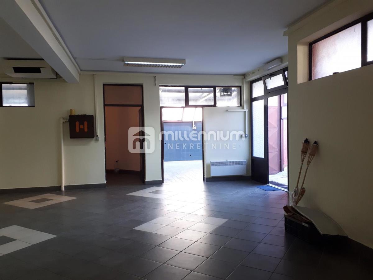 Locale commerciale Kastav, 258,44m2