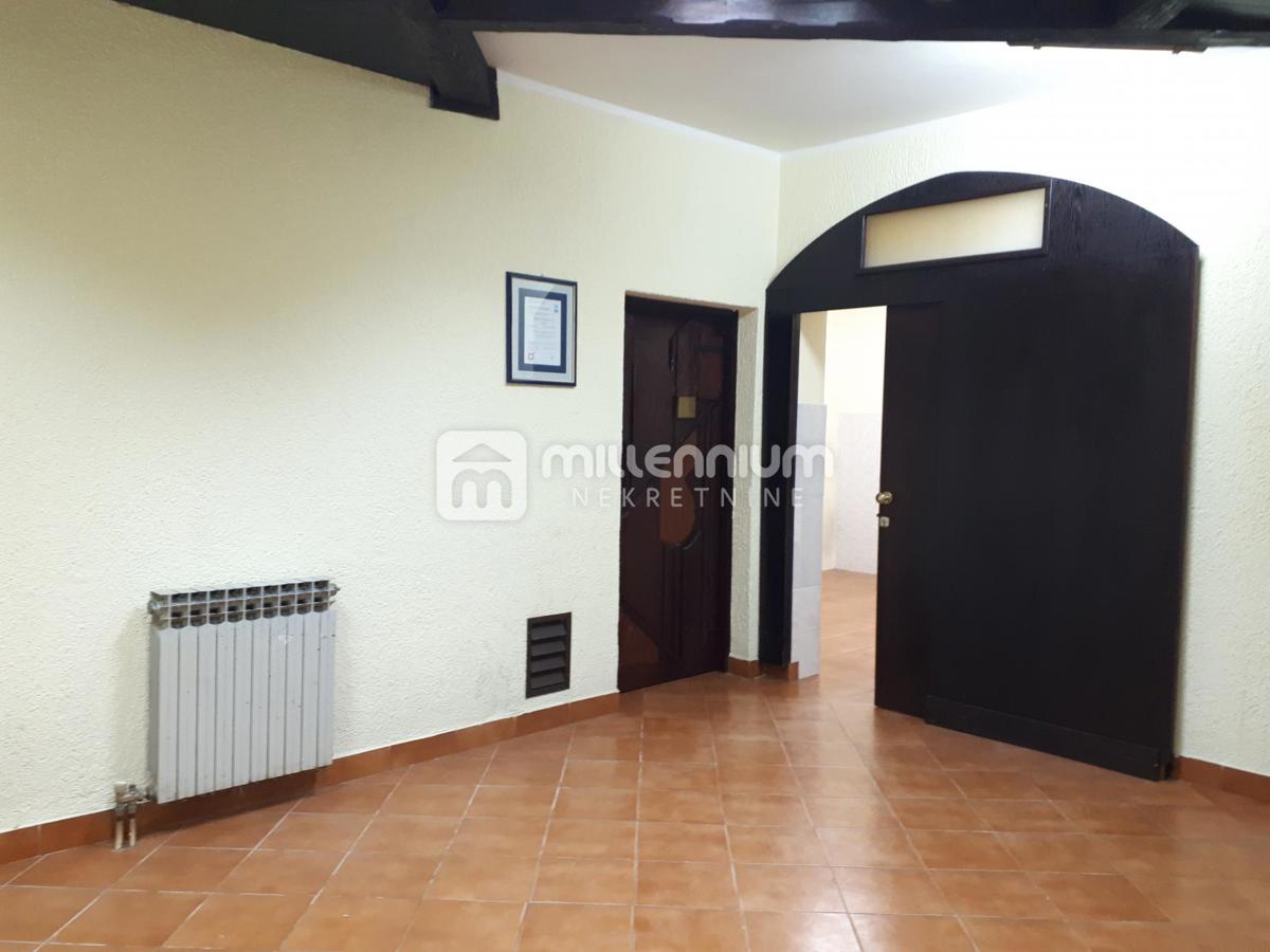 Locale commerciale Kastav, 258,44m2