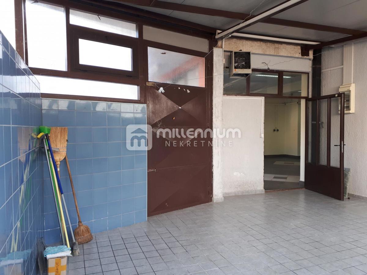 Locale commerciale Kastav, 258,44m2