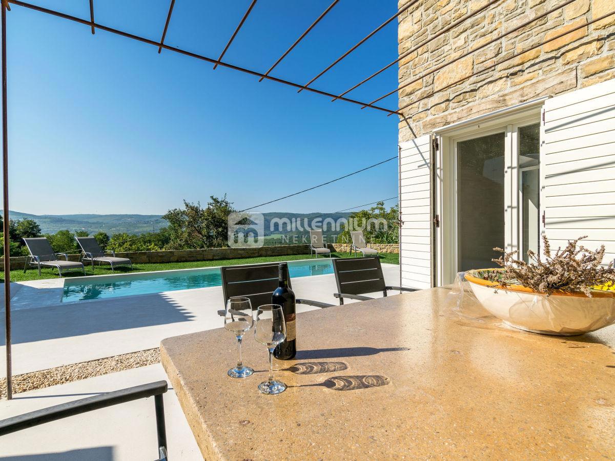 Casa Oprtalj, 100m2