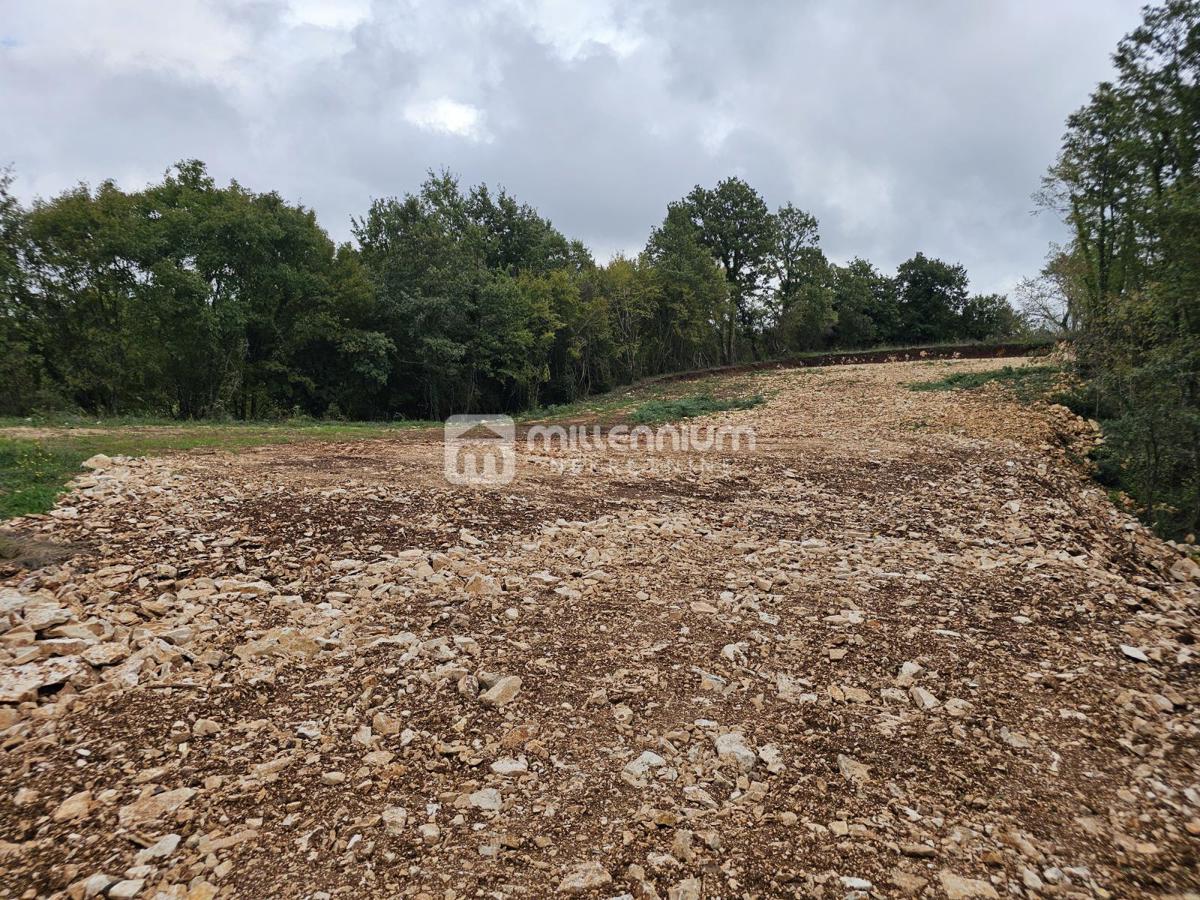 Terreno Rojnići, Barban, 910m2
