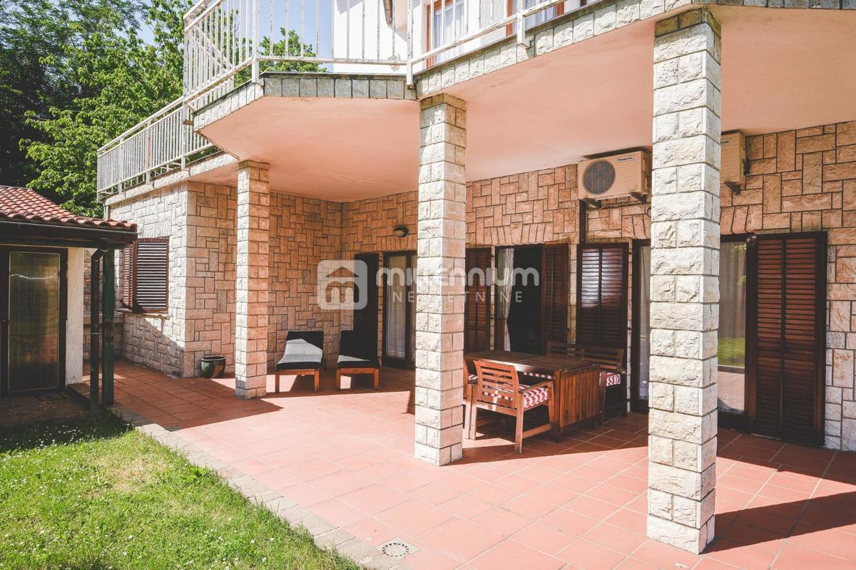 Casa Trsat, Rijeka, 285m2