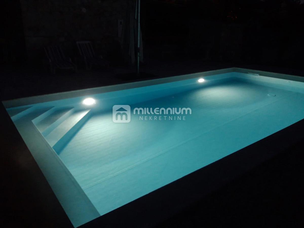 Casa Dobrinj, 104m2