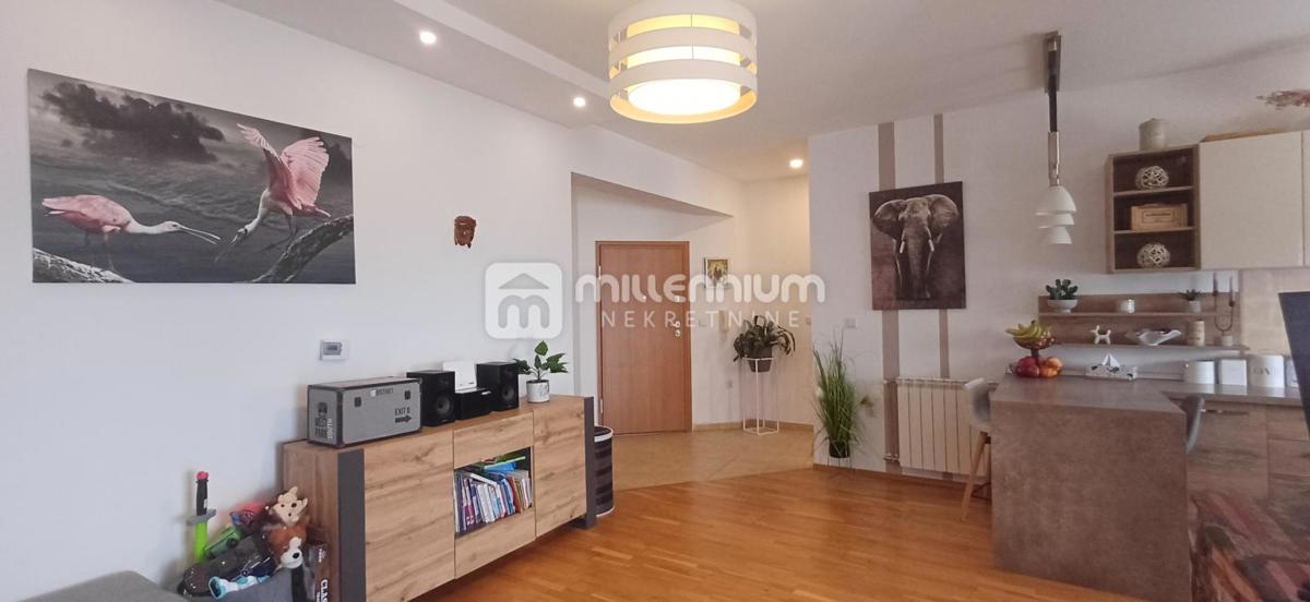 Appartamento Marinići, Viškovo, 81,30m2