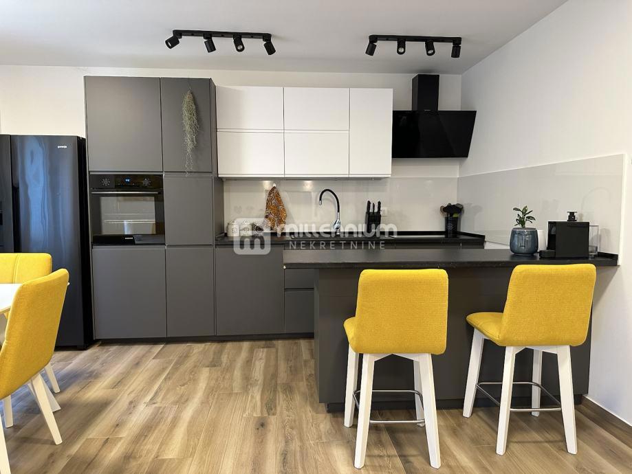 Appartamento Mučići, Matulji, 72,43m2