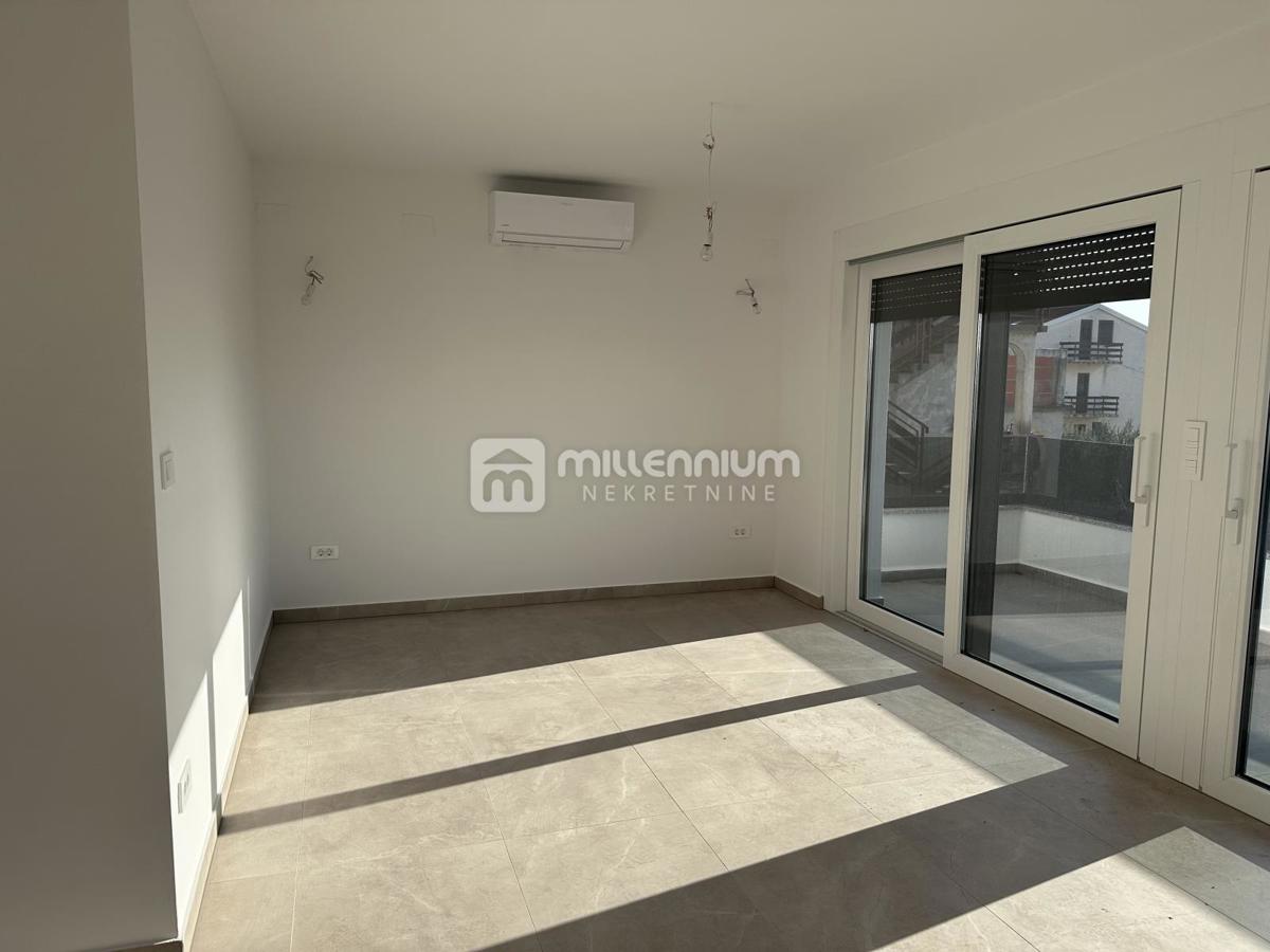Appartamento Dramalj, Crikvenica, 127,33m2