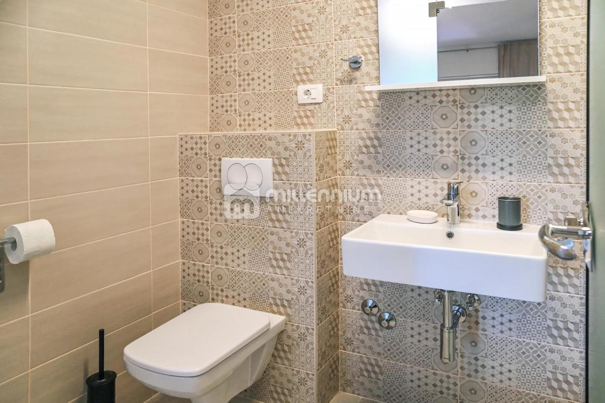 Casa Kraljevica, 444m2