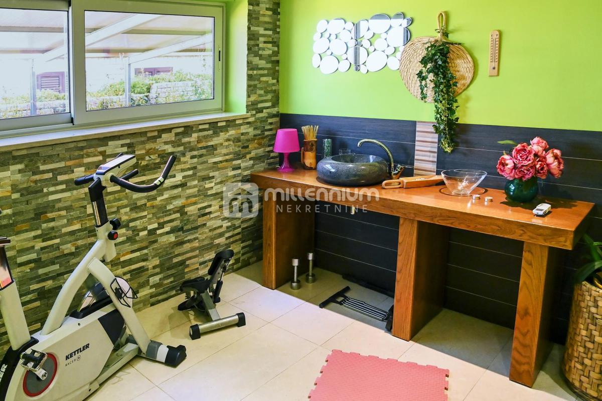 Casa Kraljevica, 444m2