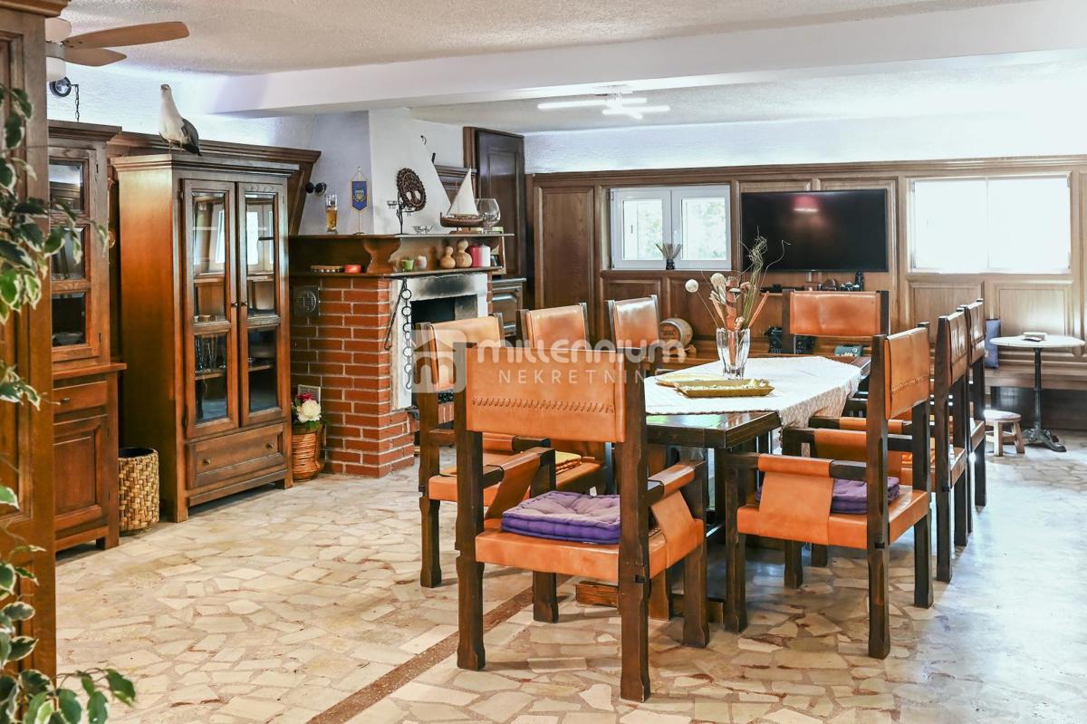 Casa Kraljevica, 444m2