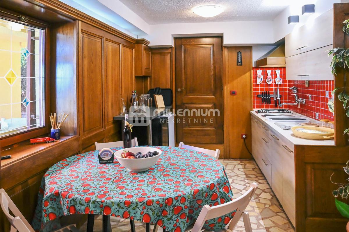 Casa Kraljevica, 444m2