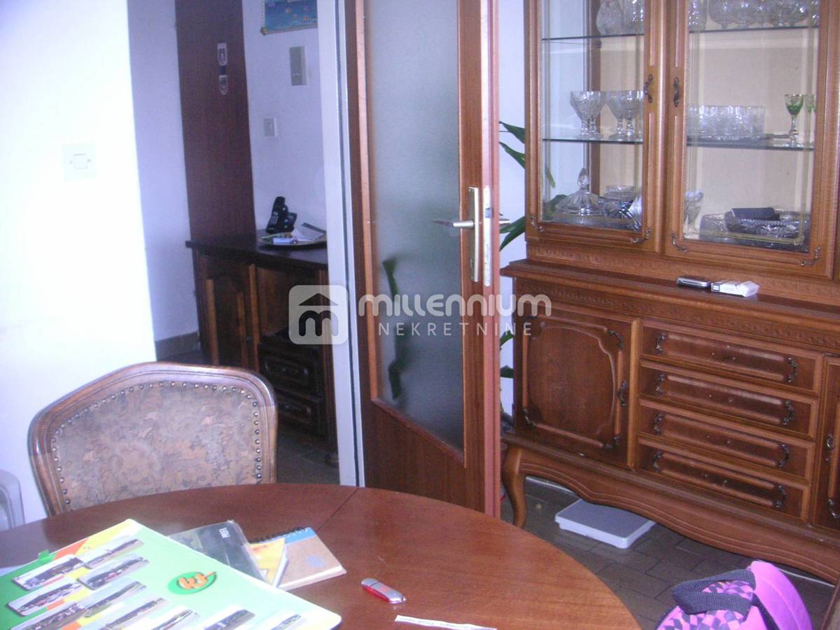 Appartamento Bulevard, Rijeka, 74m2