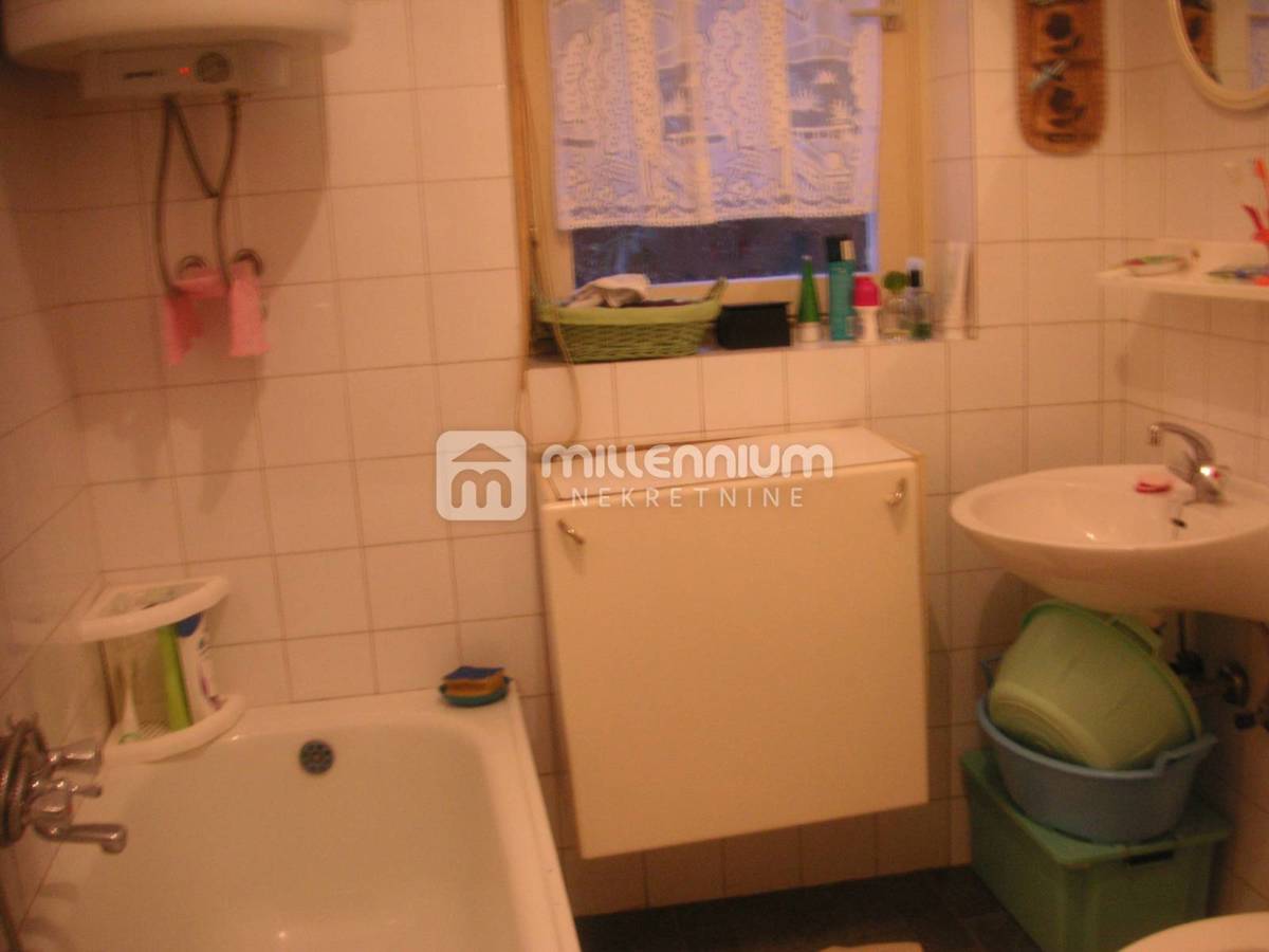 Appartamento Bulevard, Rijeka, 74m2