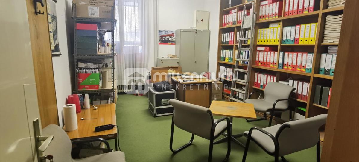 Locale commerciale Centar, Rijeka, 730m2