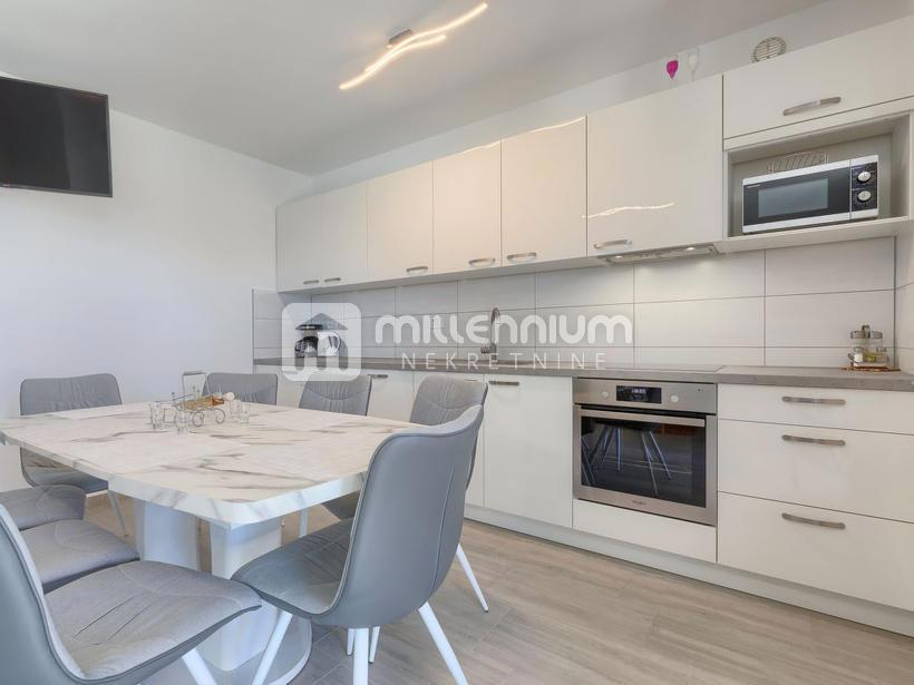 Casa Nova Vas, Poreč, 150m2