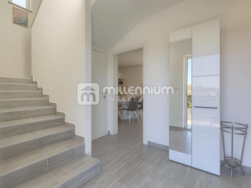 Casa Nova Vas, Poreč, 150m2