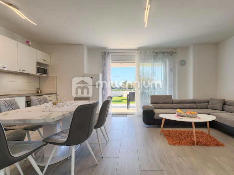 Casa Nova Vas, Poreč, 150m2