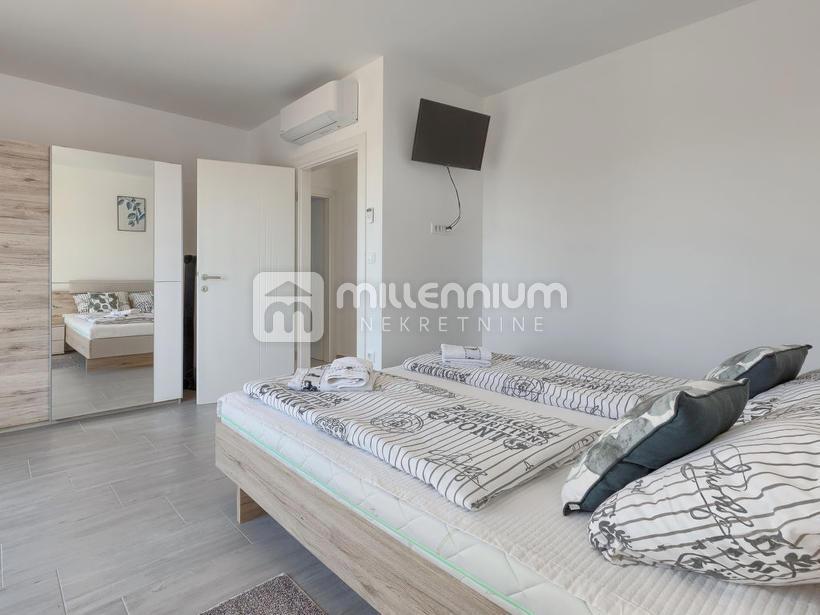 Casa Nova Vas, Poreč, 150m2