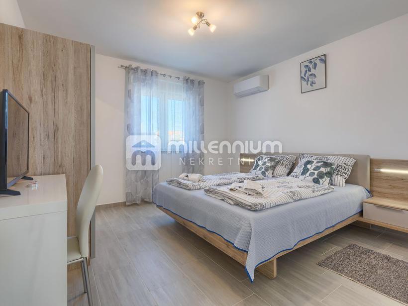 Casa Nova Vas, Poreč, 150m2