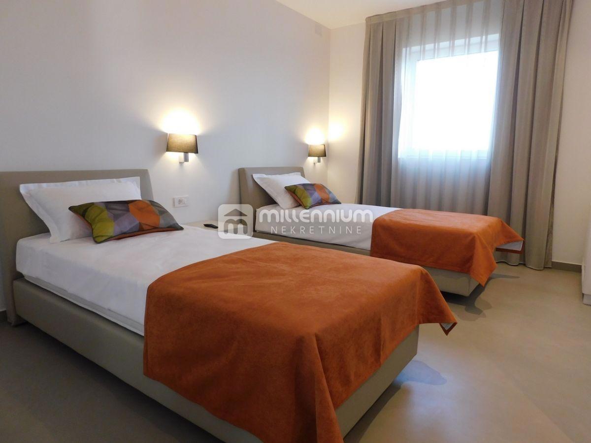 Casa Vrh, Krk, 293m2