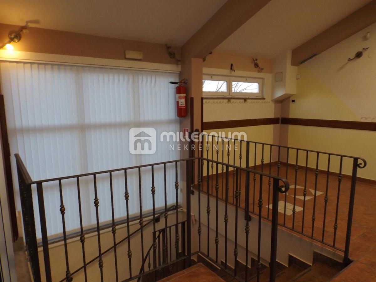 Locale commerciale Donja Vežica, Rijeka, 130,61m2