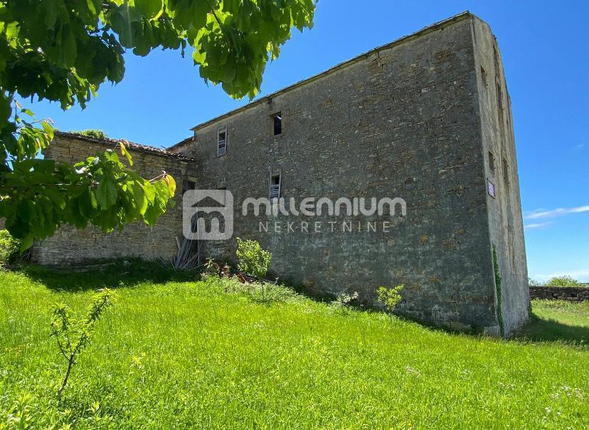 Casa Momjan, Buje, 200m2