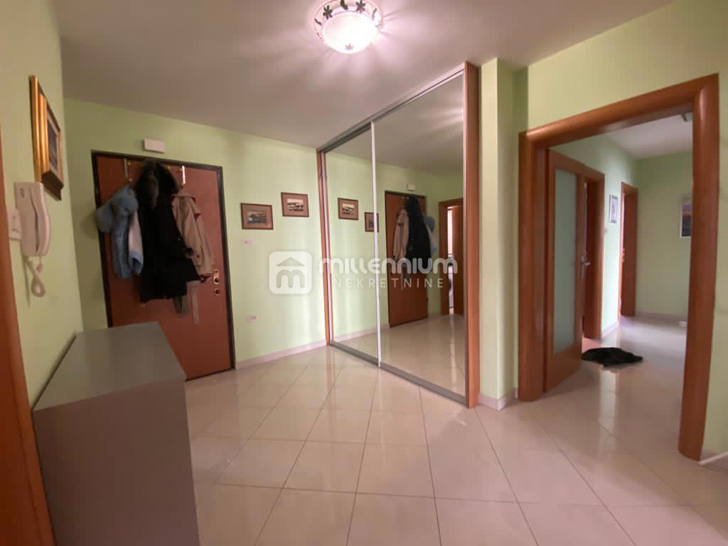 Appartamento Rešetari, Kastav, 133,01m2