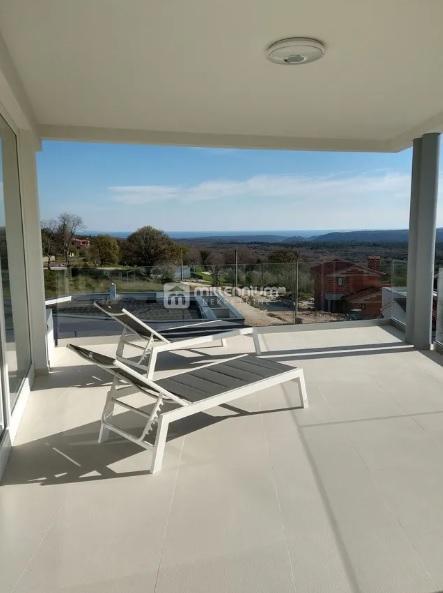 Casa Trget, Raša, 223m2