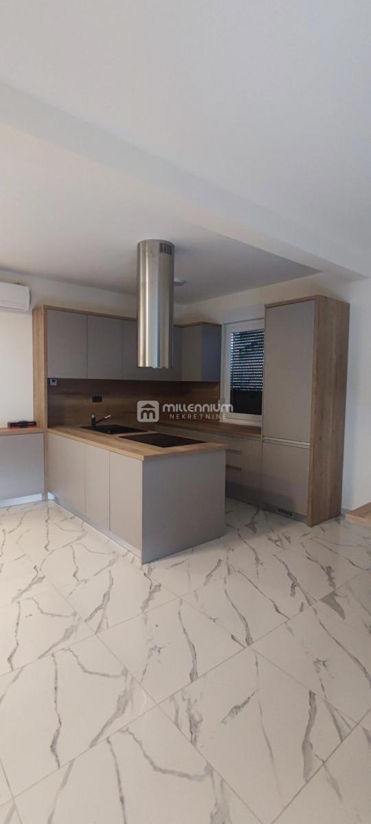 Appartamento Pobri, Opatija - Okolica, 102,61m2