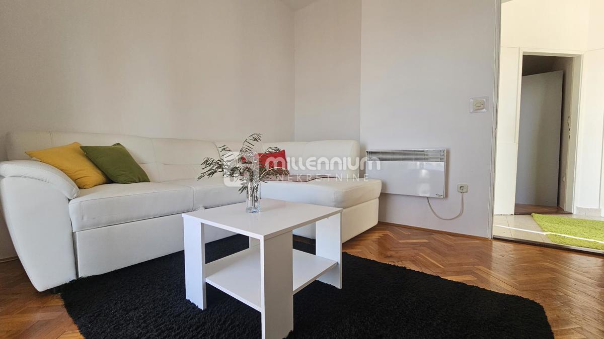 Casa Novi Vinodolski, 100m2