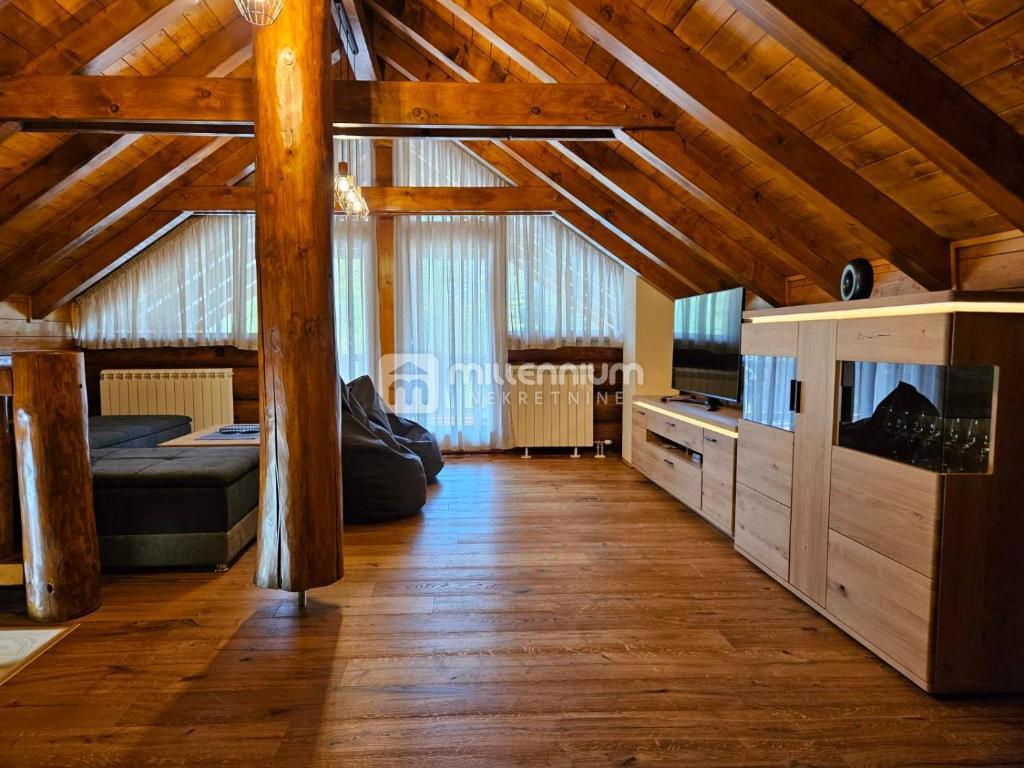 Casa Fužine, 135m2