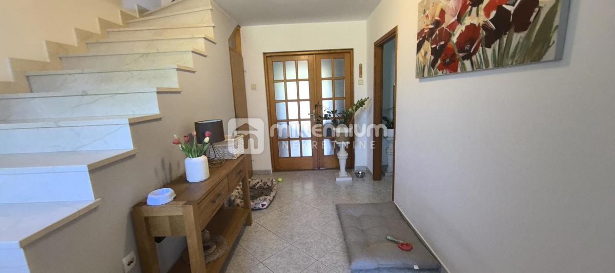 Casa Dražice, Jelenje, 298m2