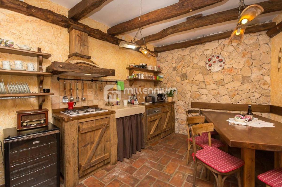 Casa Brseč, Mošćenička Draga, 120m2