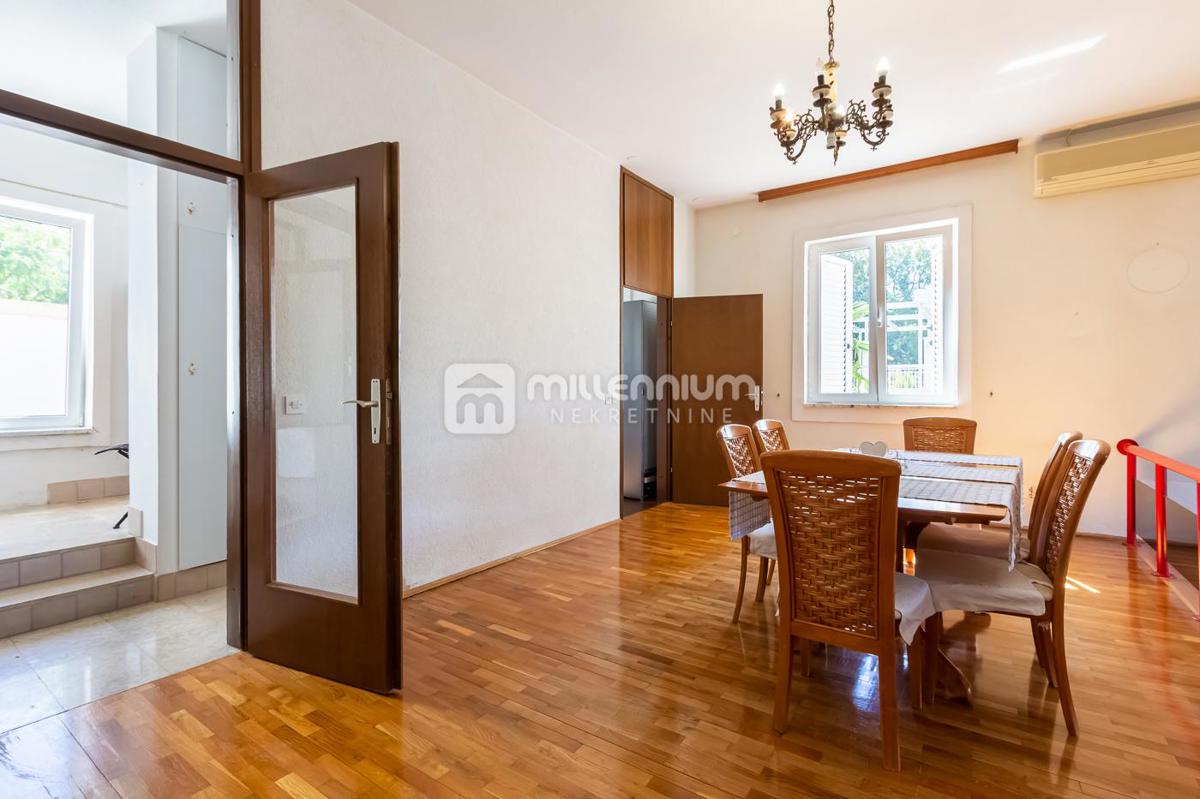 Casa Njivice, Omišalj, 300m2