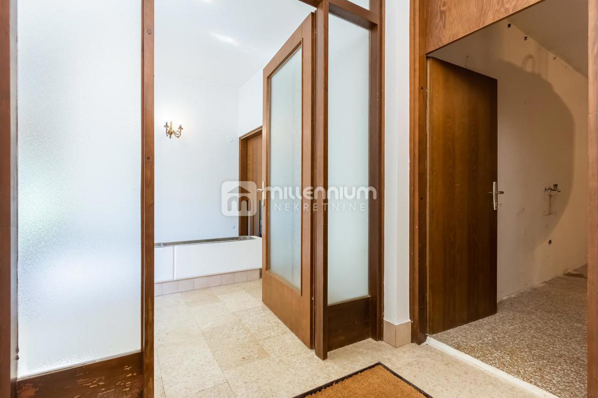 Casa Njivice, Omišalj, 300m2