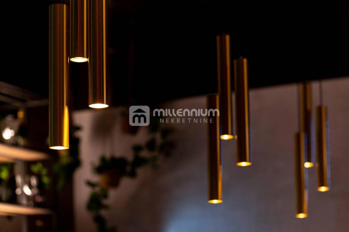 Locale commerciale Kantrida, Rijeka, 158,56m2