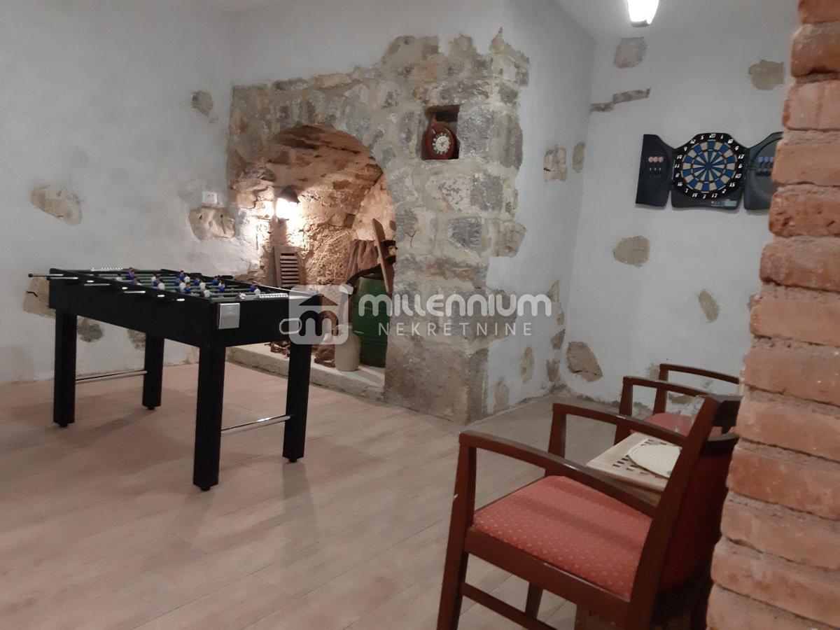 Casa Pinezići, Krk, 177,14m2