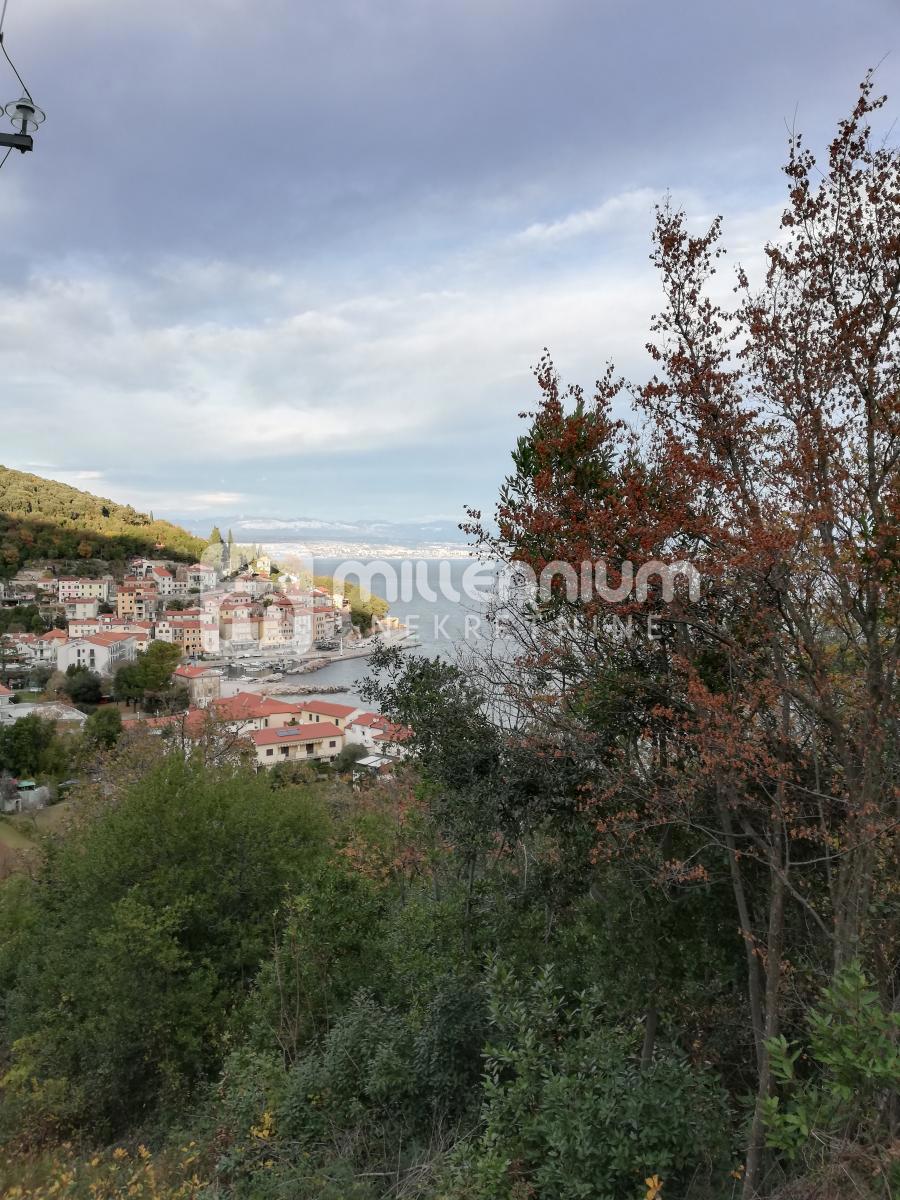 Terreno Mošćenička Draga, 1.768m2