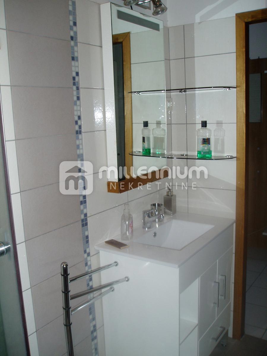 Appartamento Sušak, Rijeka, 85m2
