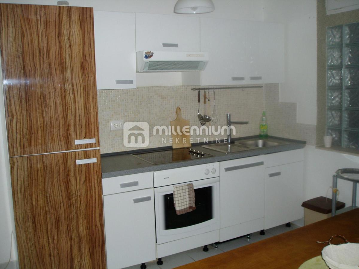 Appartamento Sušak, Rijeka, 85m2