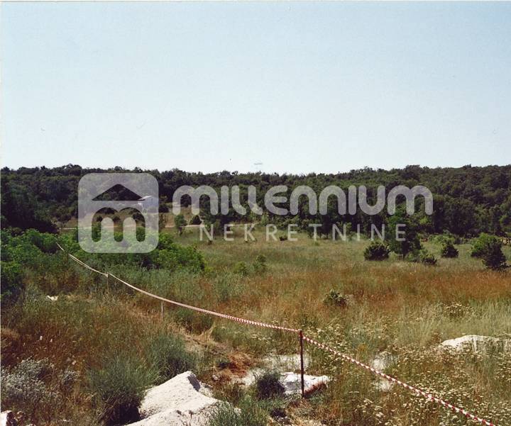 Terreno Rovinjsko Selo, Rovinj, 25.117m2