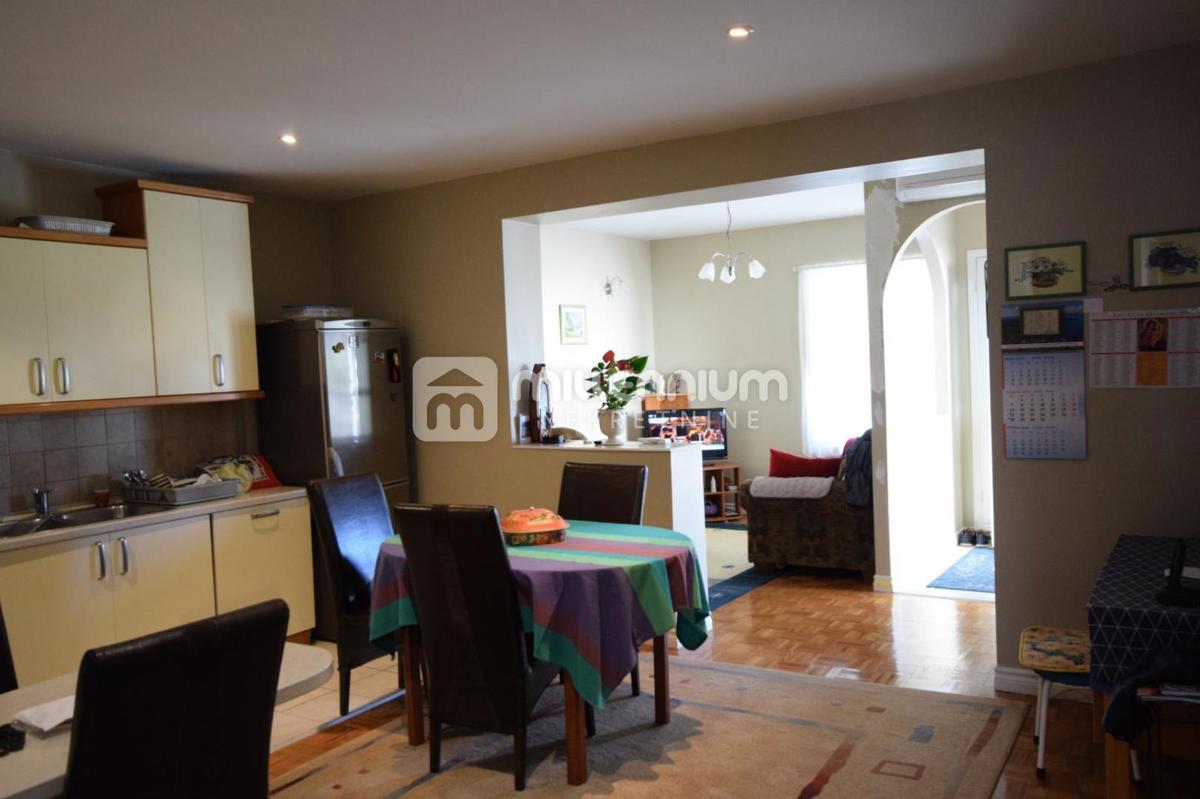 Casa Malinska, Malinska-Dubašnica, 284m2
