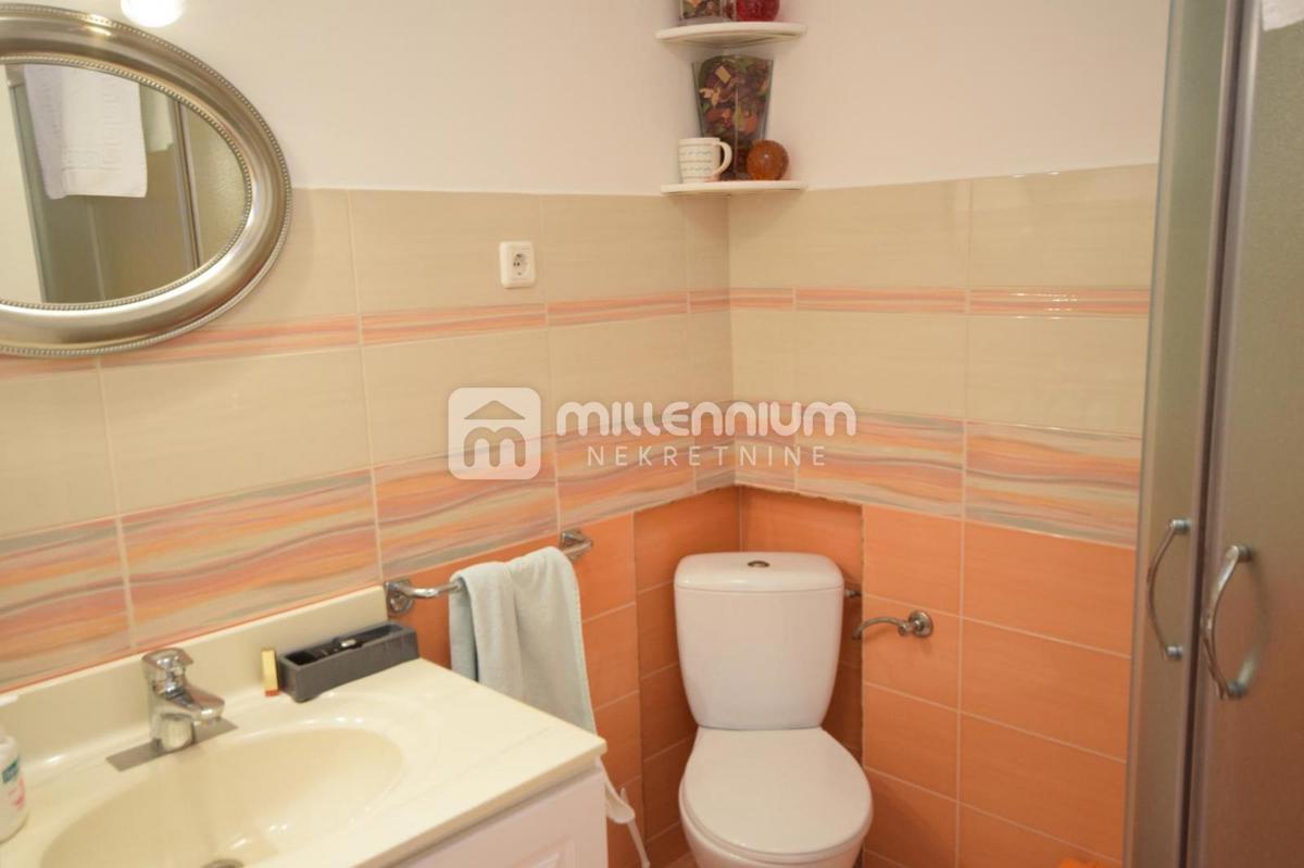 Casa Malinska, Malinska-Dubašnica, 284m2
